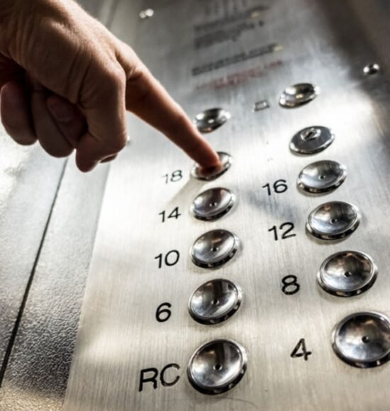 La sécurité incendie appliquée aux ascenseurs